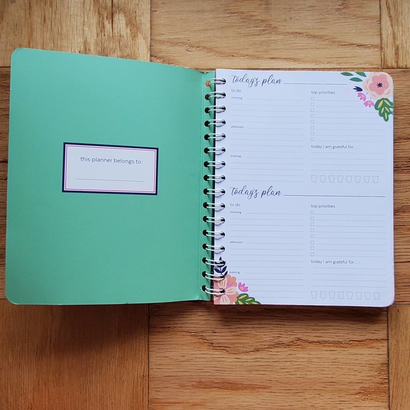 Steel Mill & Co. Undated Daily Planner - Picture 3 of 3